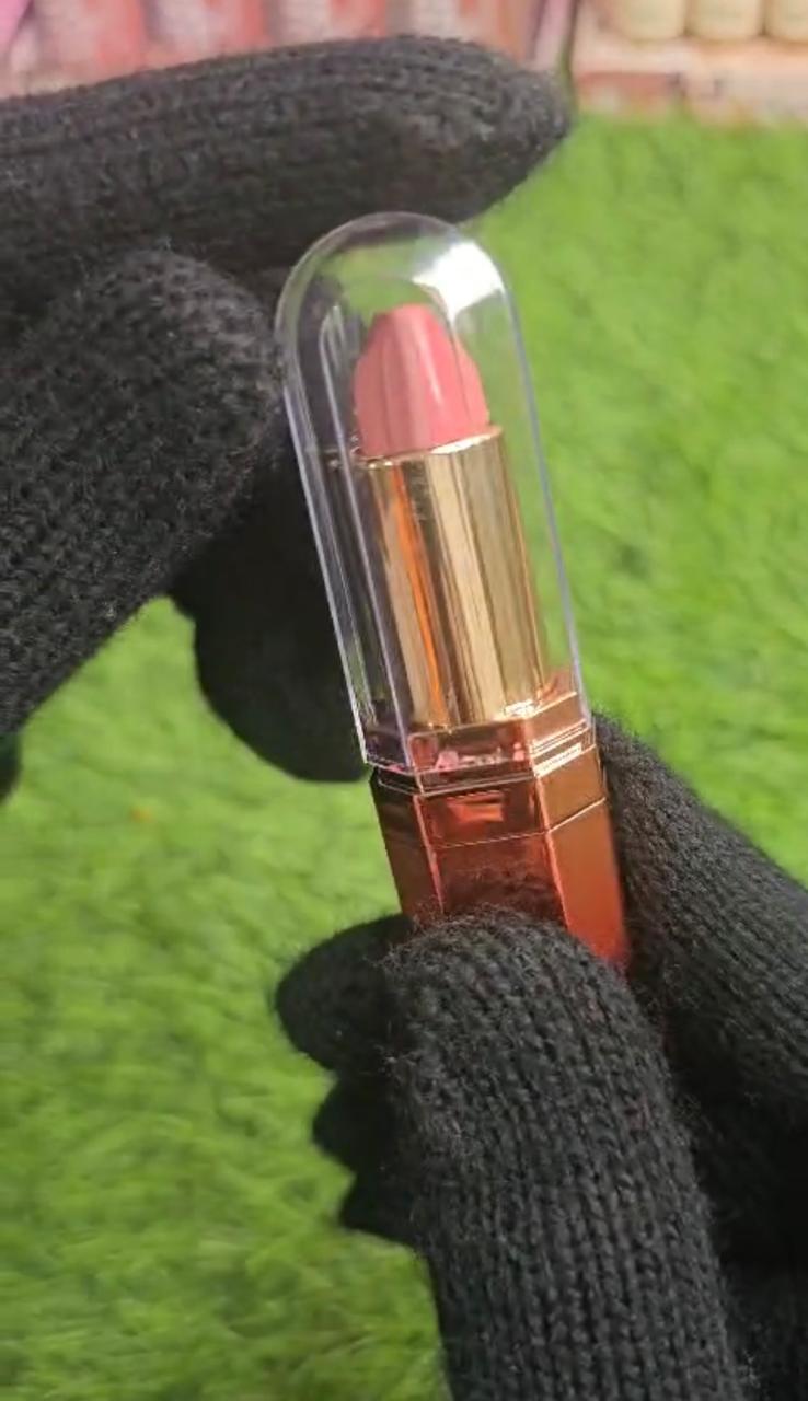 Pocket Kiss β 2-in-1 Lipstick