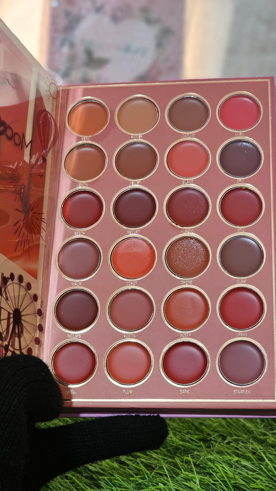 Mocallure makeup book