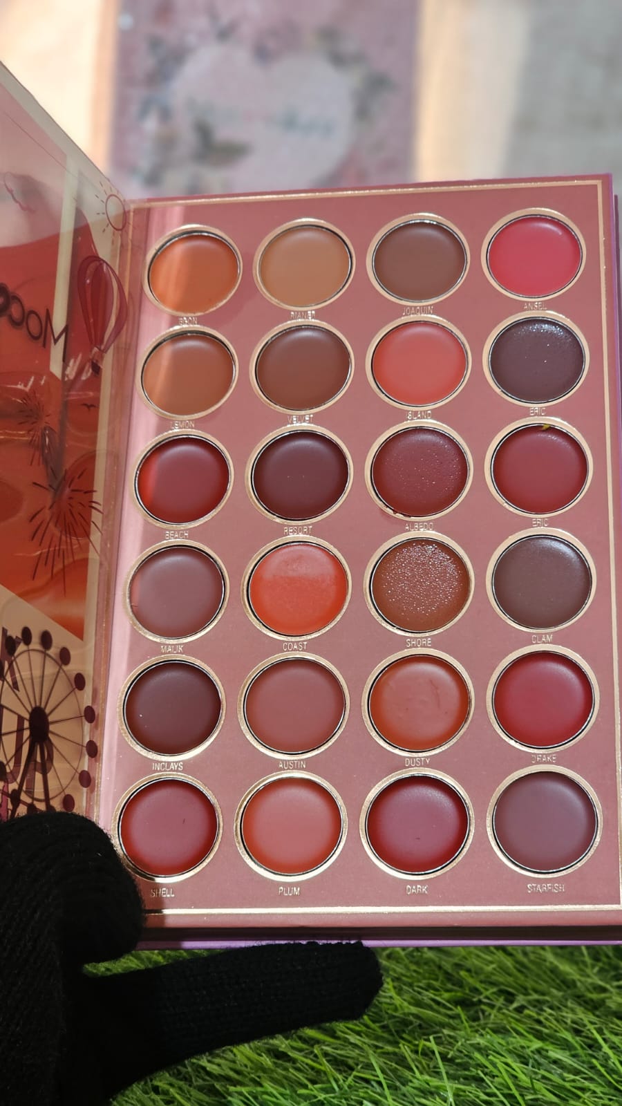 Mocallure makeup book